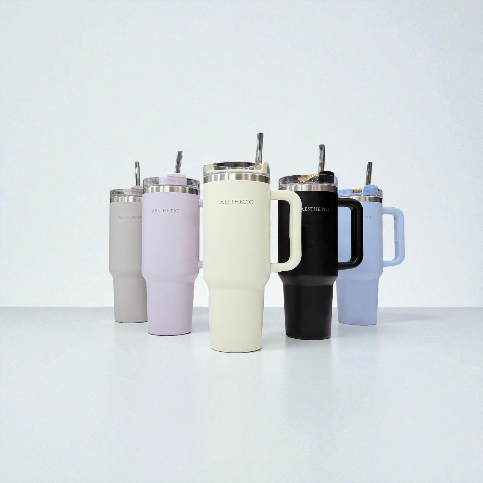 Thermobeker met Handvat & Rietje – Dubbelwandig RVS – Aesthetic Design